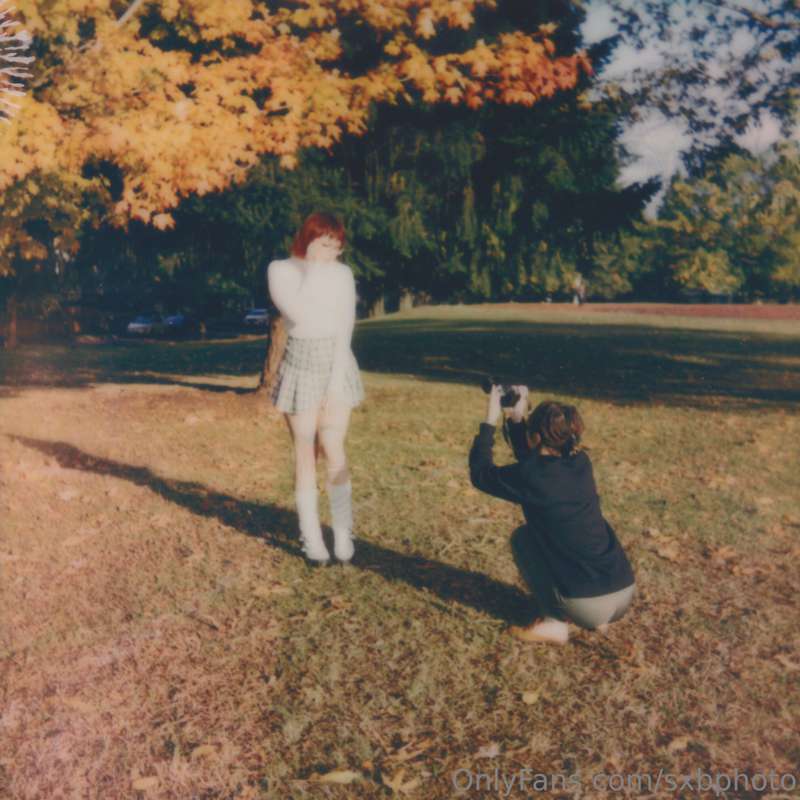 #SxBPolaroids of @aziebugx posing in the autumn sun