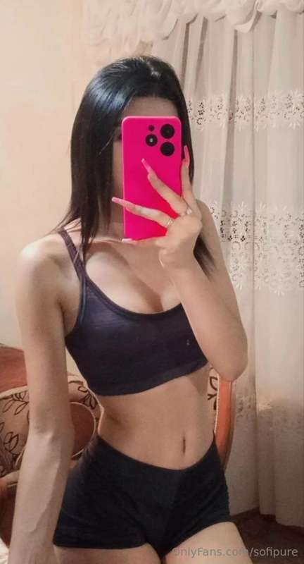 FREE FREE FREE @solcito018
@solcito018
Virtual girlfriend❣ 
..
