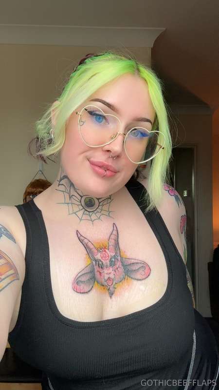 gothicbeefflaps image #2