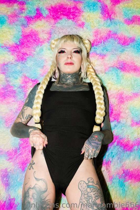 😈💕💕