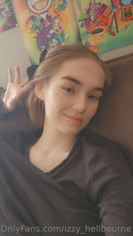 💜Pov I'm Your Girlfriend And Love Sending You Pics💜