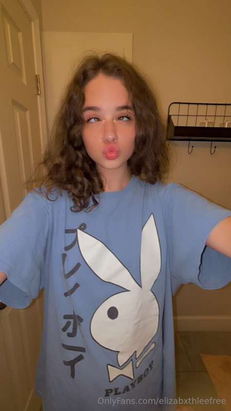 am I ur favorite dumb slut?? 