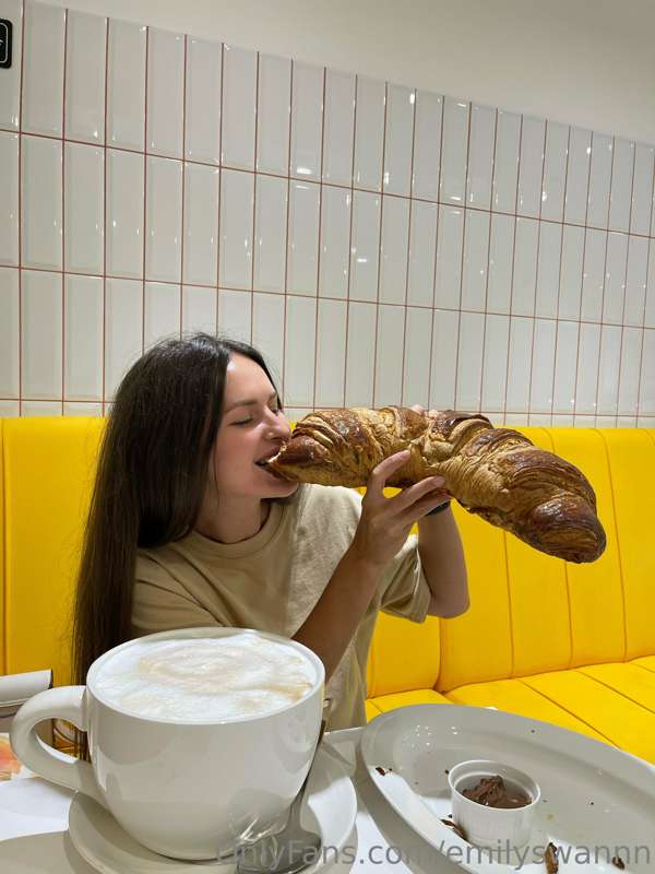 mmm so delicious! 😍 Be careful, because I'm not afraid of la..