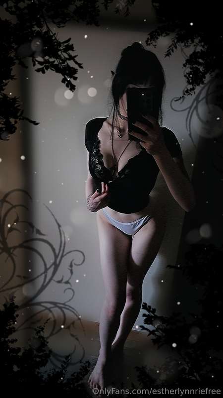estherdollettefree