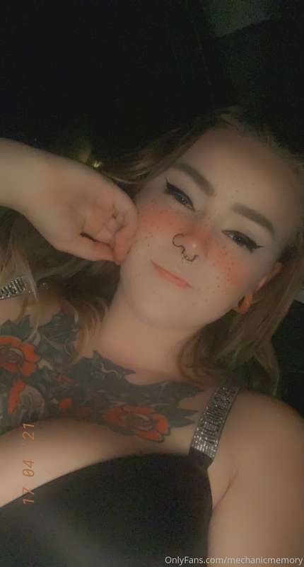 Why does my titty look so big 🤔