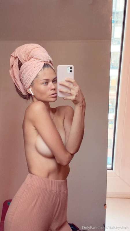 I love my naked body. I am very glad that I am so hot. When ..