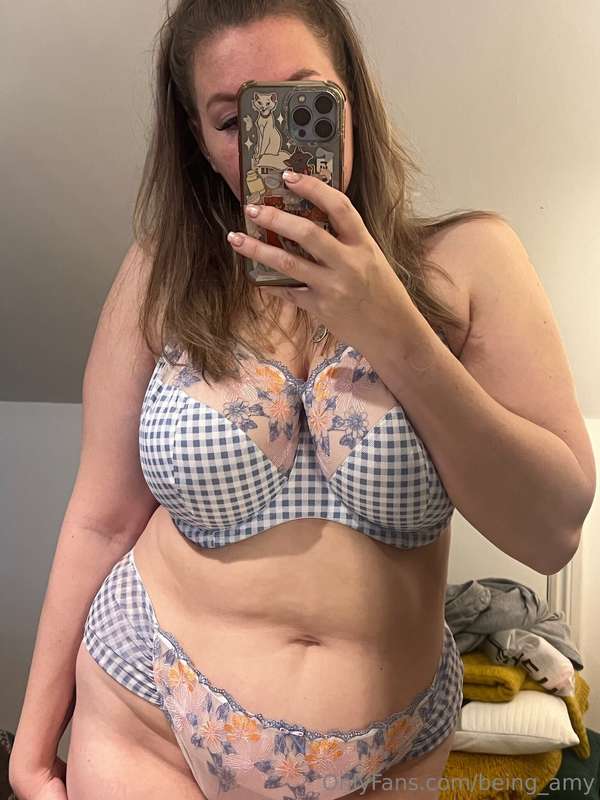 A little throwback to this cute set 💙