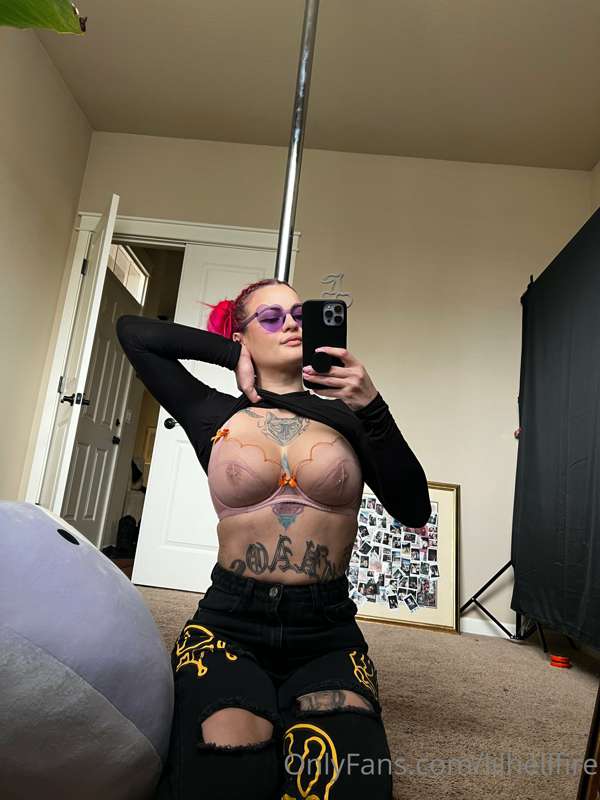 lilhellfire image #0