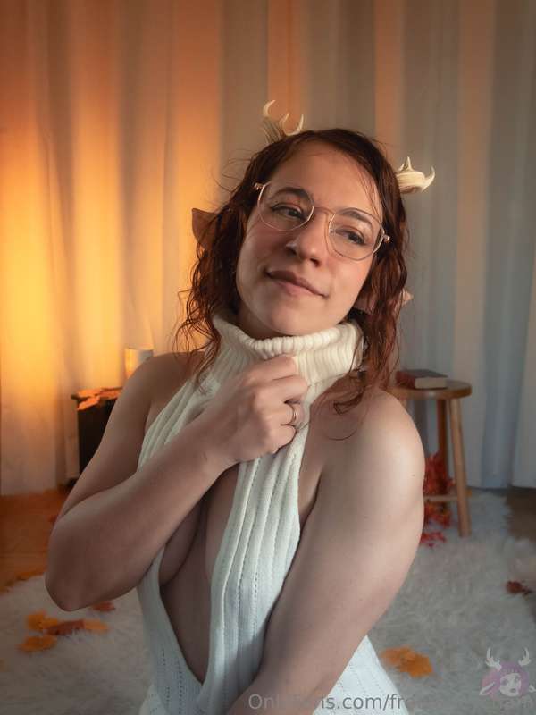 Mignonne petite faun 💖Cute little faun 💖