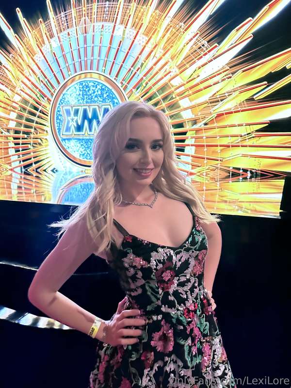 Foto 900 de Lexi Lore en Tocromo
