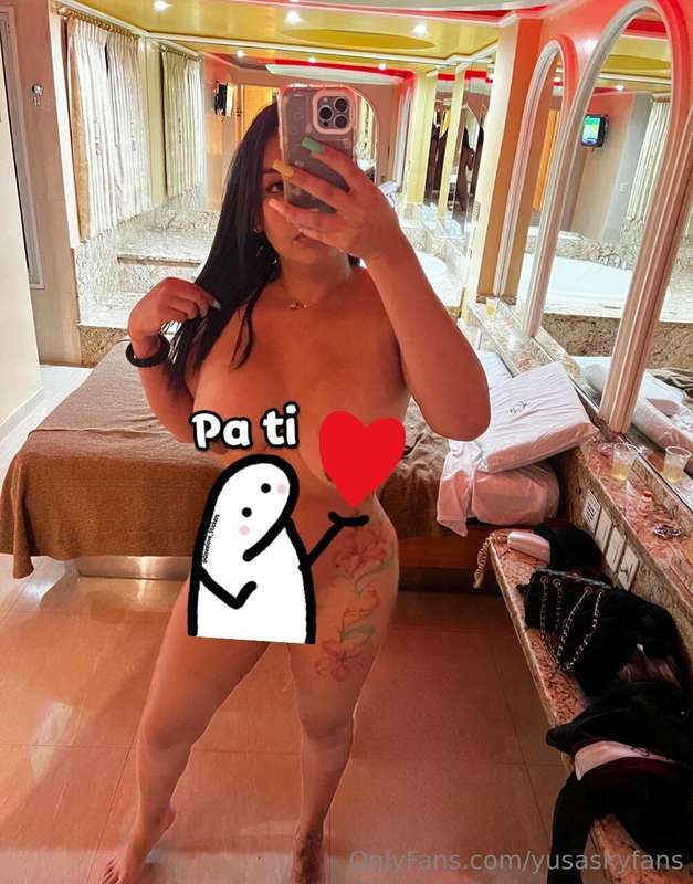 Para ver todo mi contenido sin sensura pídelo al privado o d..