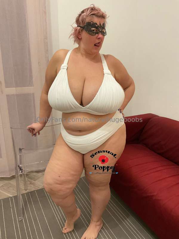 naturalhugeboobs