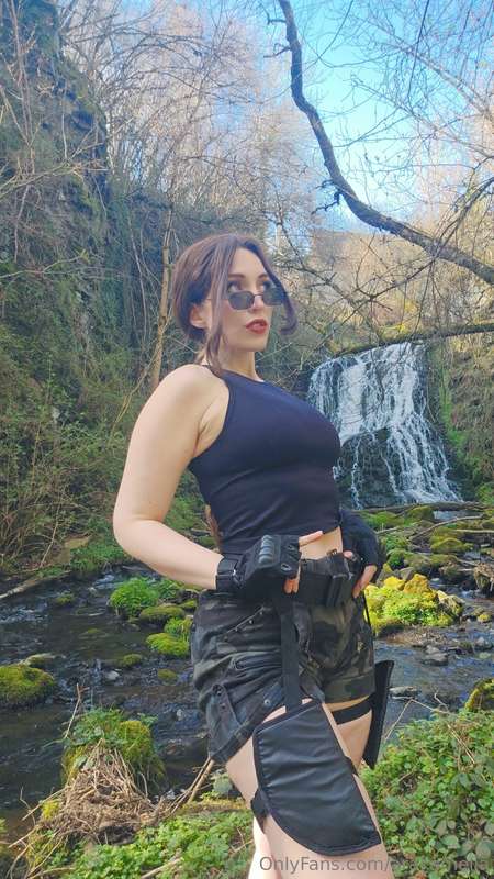 Wanna go on an adventure ?I absolutely looove this waterfall..