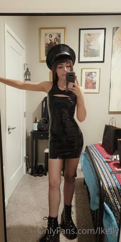 I had a lot of fun at the rubberball party last night from w..
