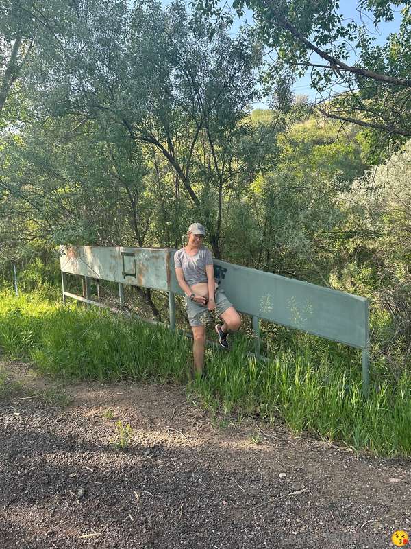 Wanna go hiking with me? Or maybe just follow me over to @lo..