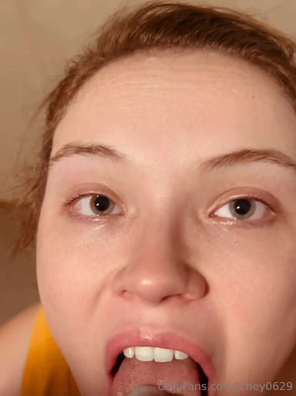 I love swallowing Cum 🤤🤤Unlock to watch me have a hot load s..
