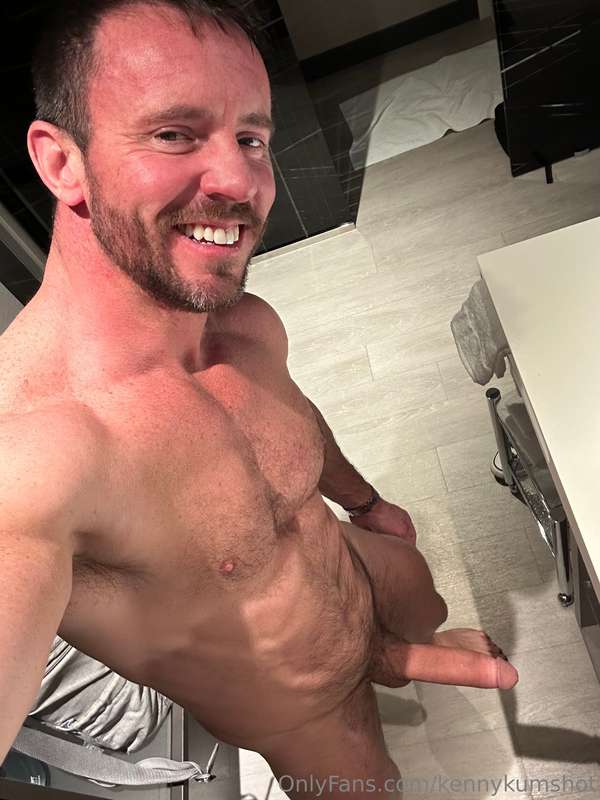 My big cock is hard and waiting 😈DM if you can handle me🍆