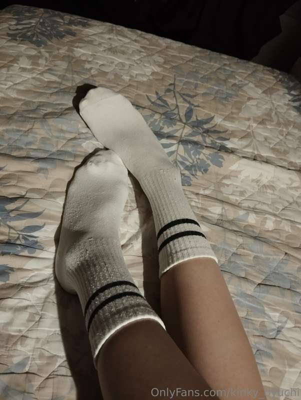 Today are some socks and one feet picture 😚