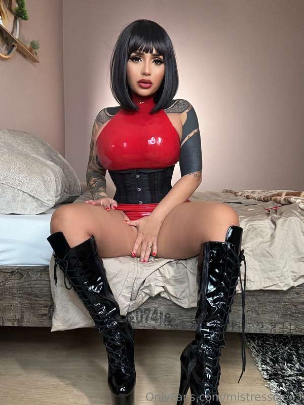mistresscleo5