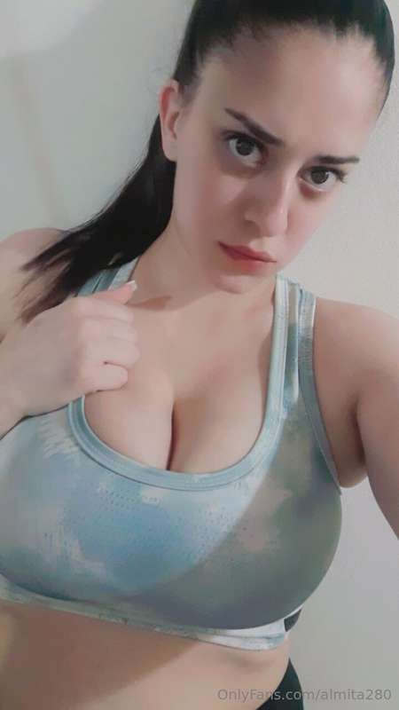 Why don't you come play with me? 😏🤭