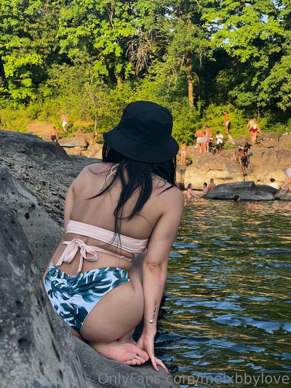 join me at the river on this hot summer day 🥵