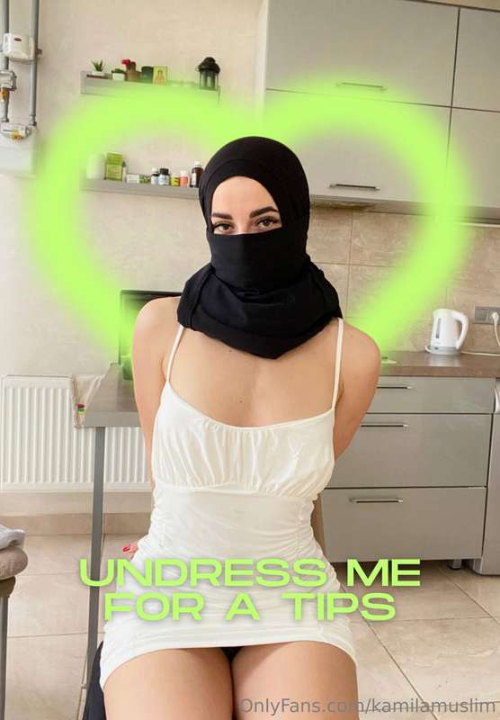 Do you want to undress me?😈  Text me or leave a tip under th..