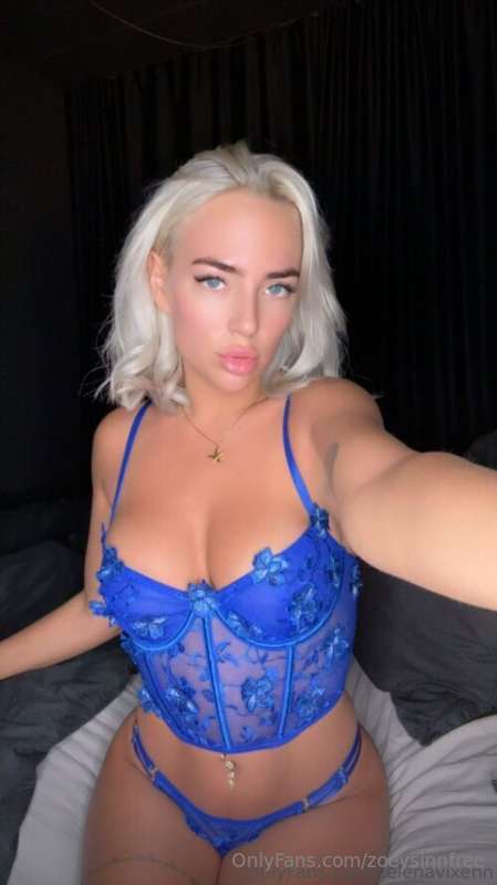 💙 TIME TO WORSHIP this sexy Valkyrie Tanned goddess, silver-..