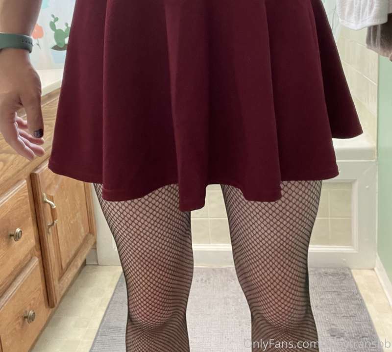 Can’t wait to get railed in this mini skirt🤞🏼