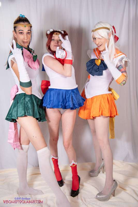 lilymonsterfree image #11