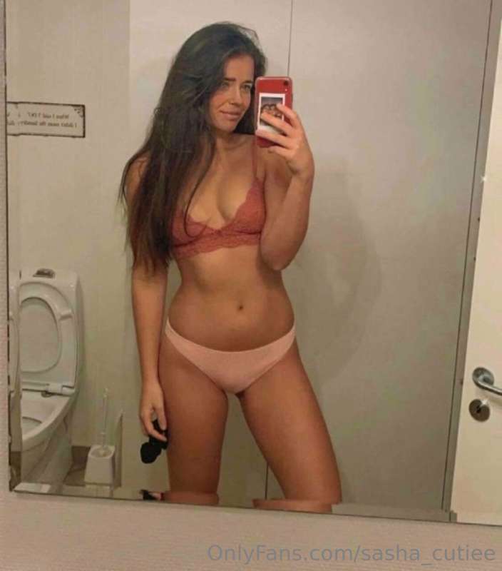 @anneluxexx 
🟡SNAP🟡 
❗️Responding to all📲❗️
pussy play/anal ..
