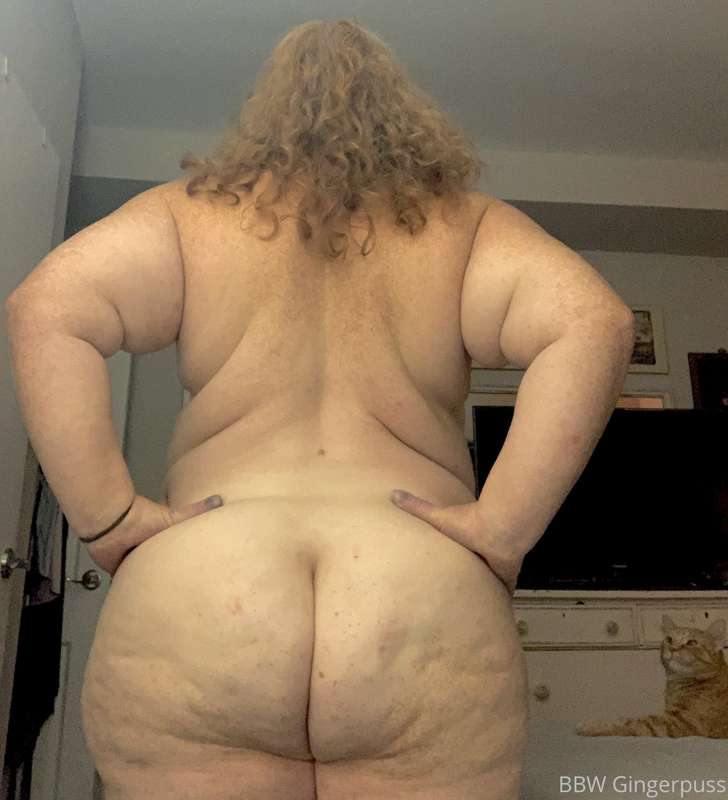 It’s been a while since I posted a pic of my booty so tada! ..