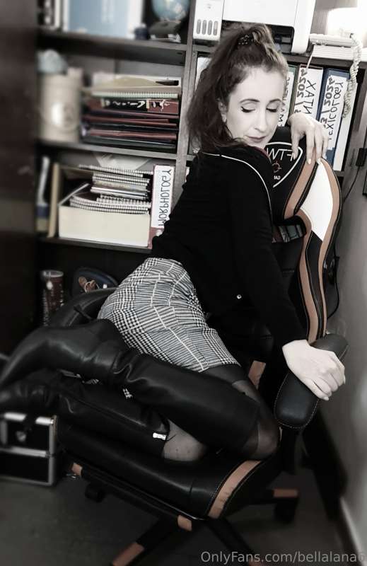 Want to play with my boots? 😈