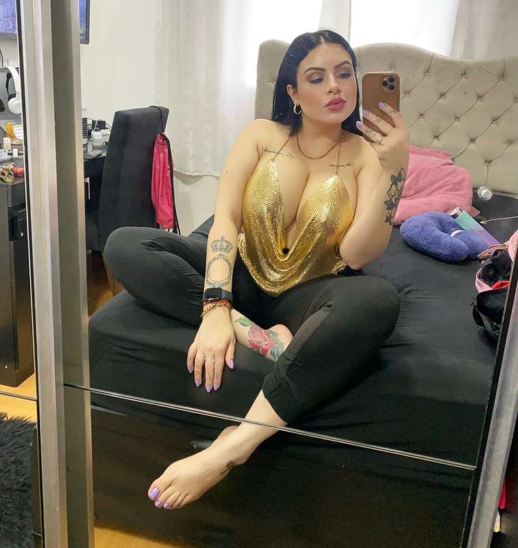 queen_rainha_