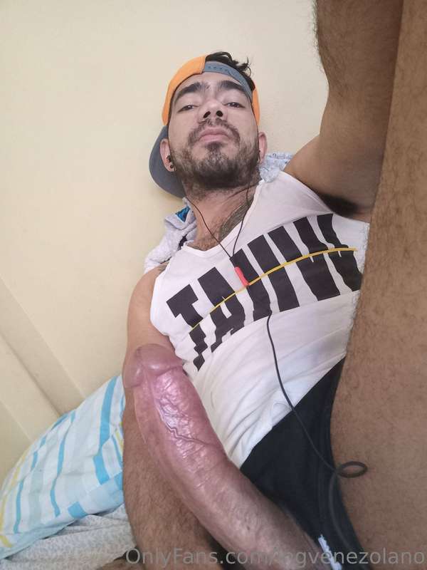 Mira cómo brilla la cabeza de mi webo por las mañanas 🔥🍆