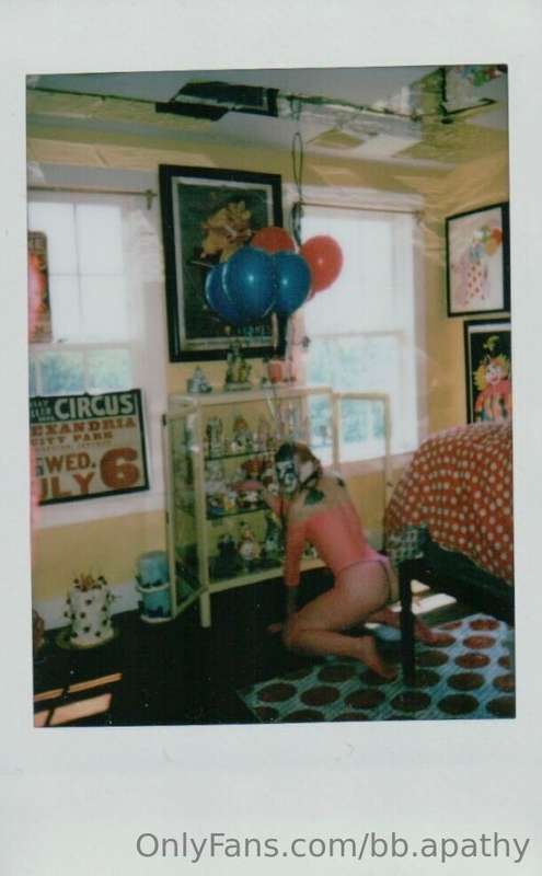 bb.apathy image #2