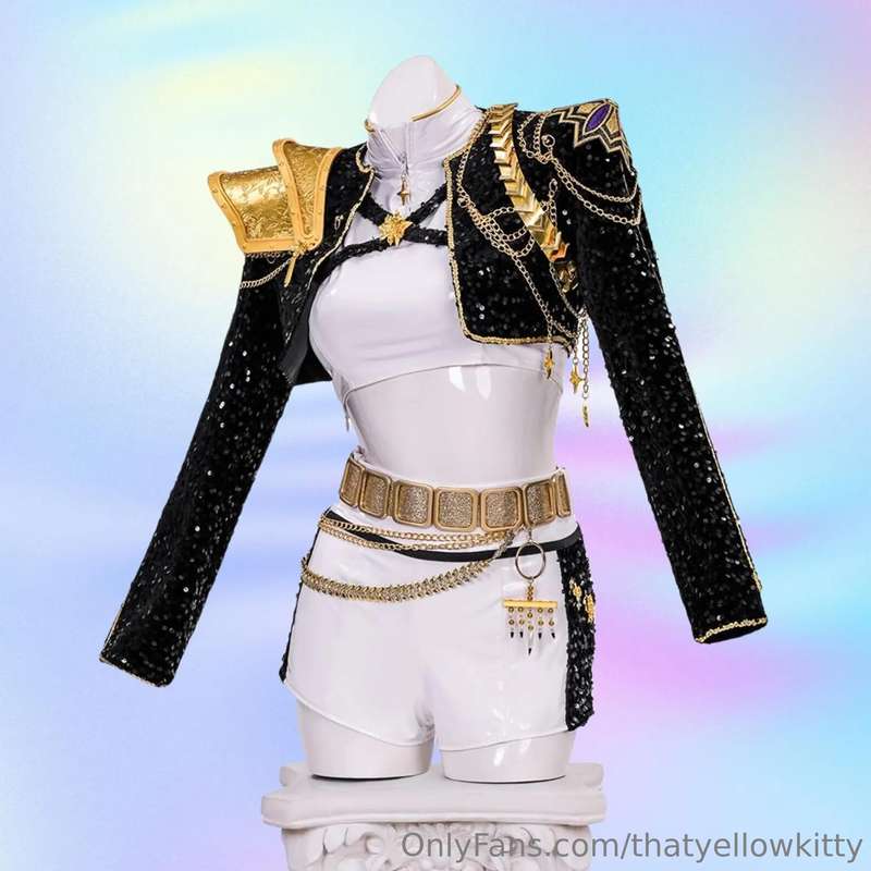 Another Outfit idea! <3Tips: Will receive 1 glamorous photo ..