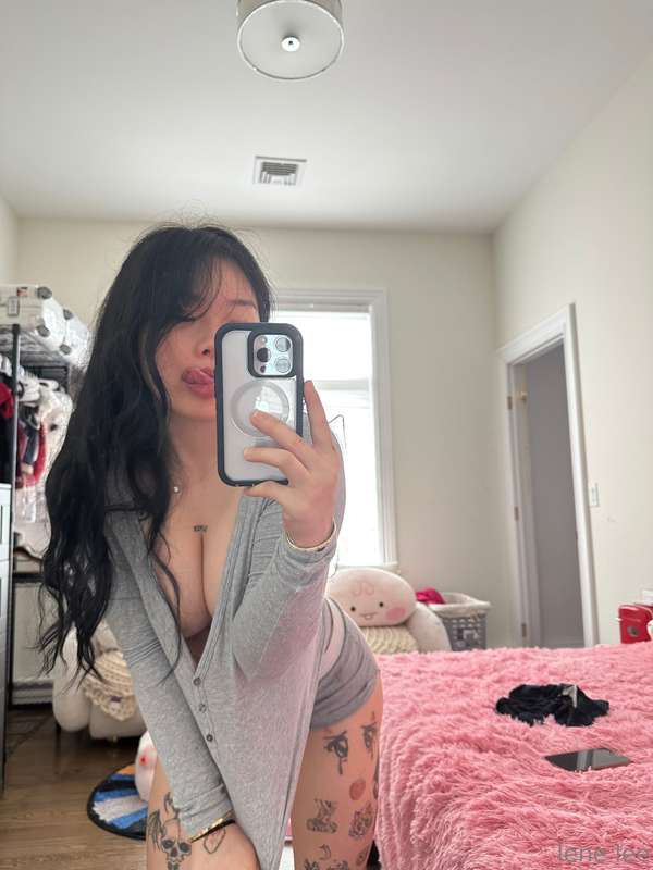 some morning goods for ur morning woods :3