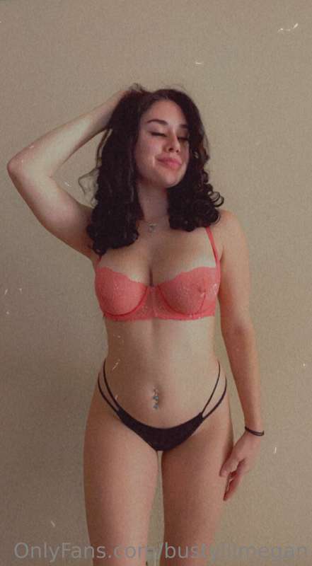 bustylilmegan