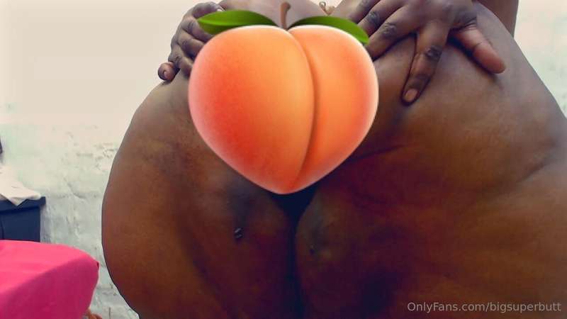 bigsuperbutt
