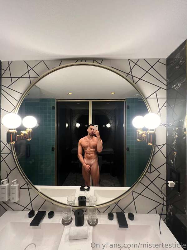 mistertesticle