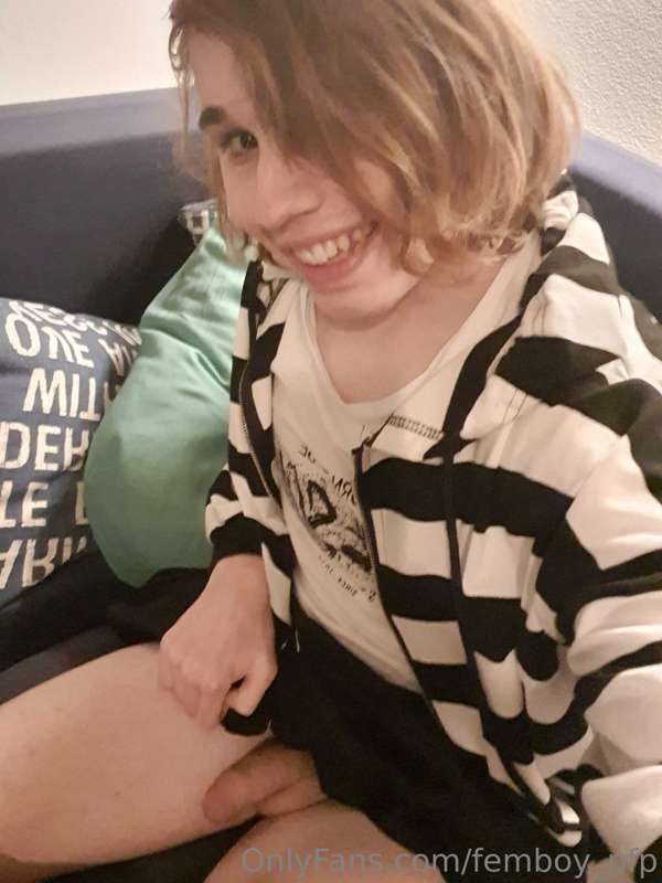 femboy_pfp image #9