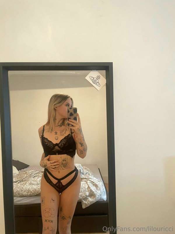 I want to show you something🤭