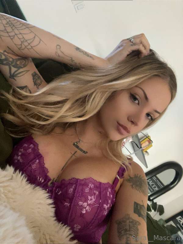 sara__mascara