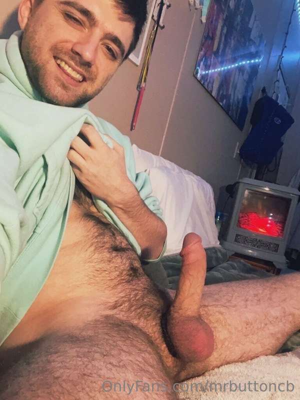 mrbuttoncb image #0