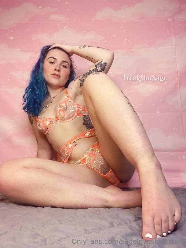 sagelovesbuttstuff