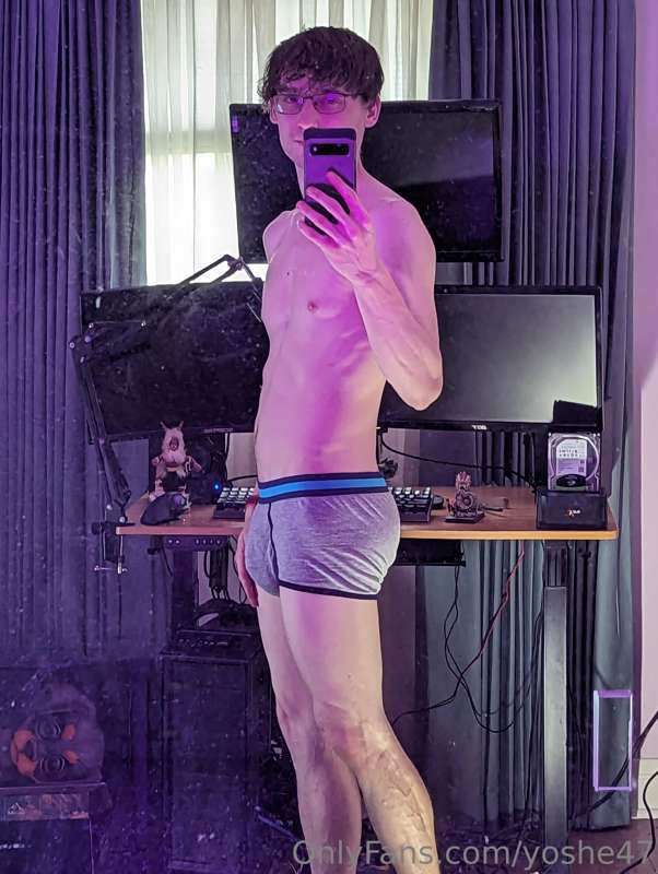 My PC died, so it's been hard to stream and upload lately. W..