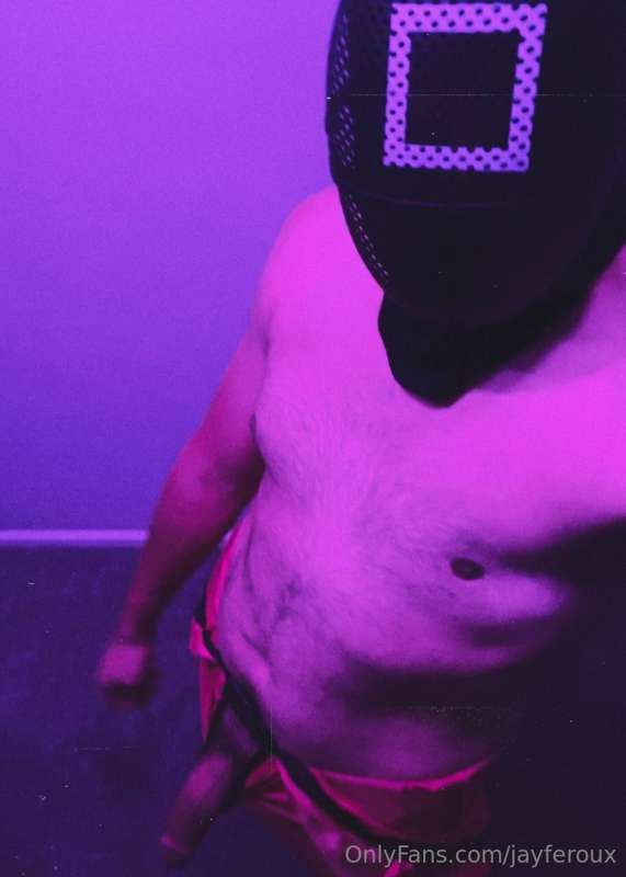 jayferoux image #1