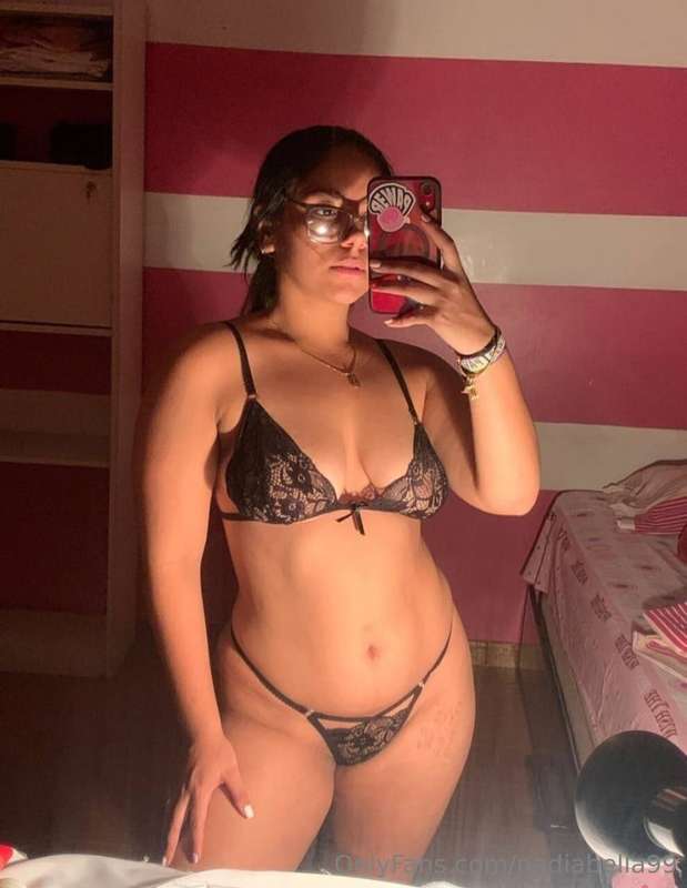 nadiabella99