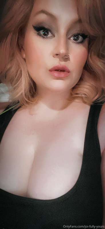 Look into my eyes and cum for me. Be careful though...I’m ad..