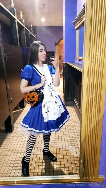 I am so sad October is over! I had such a fun Halloween and ..
